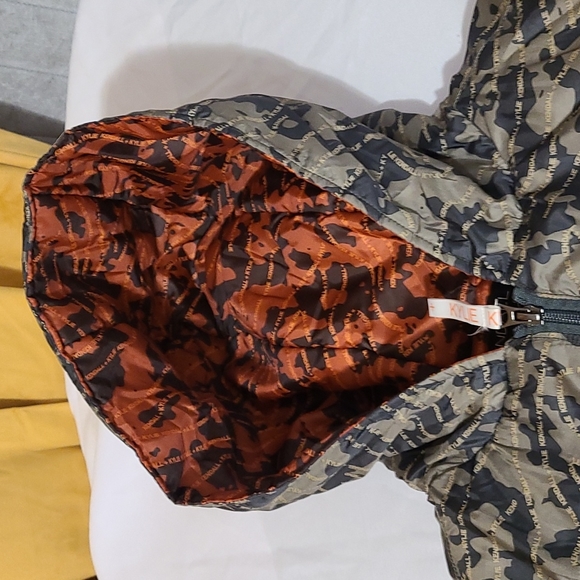 Jacket small, - Picture 2 of 3